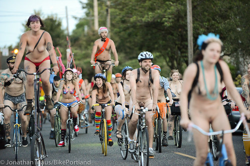 Lisa ann naked bike ride