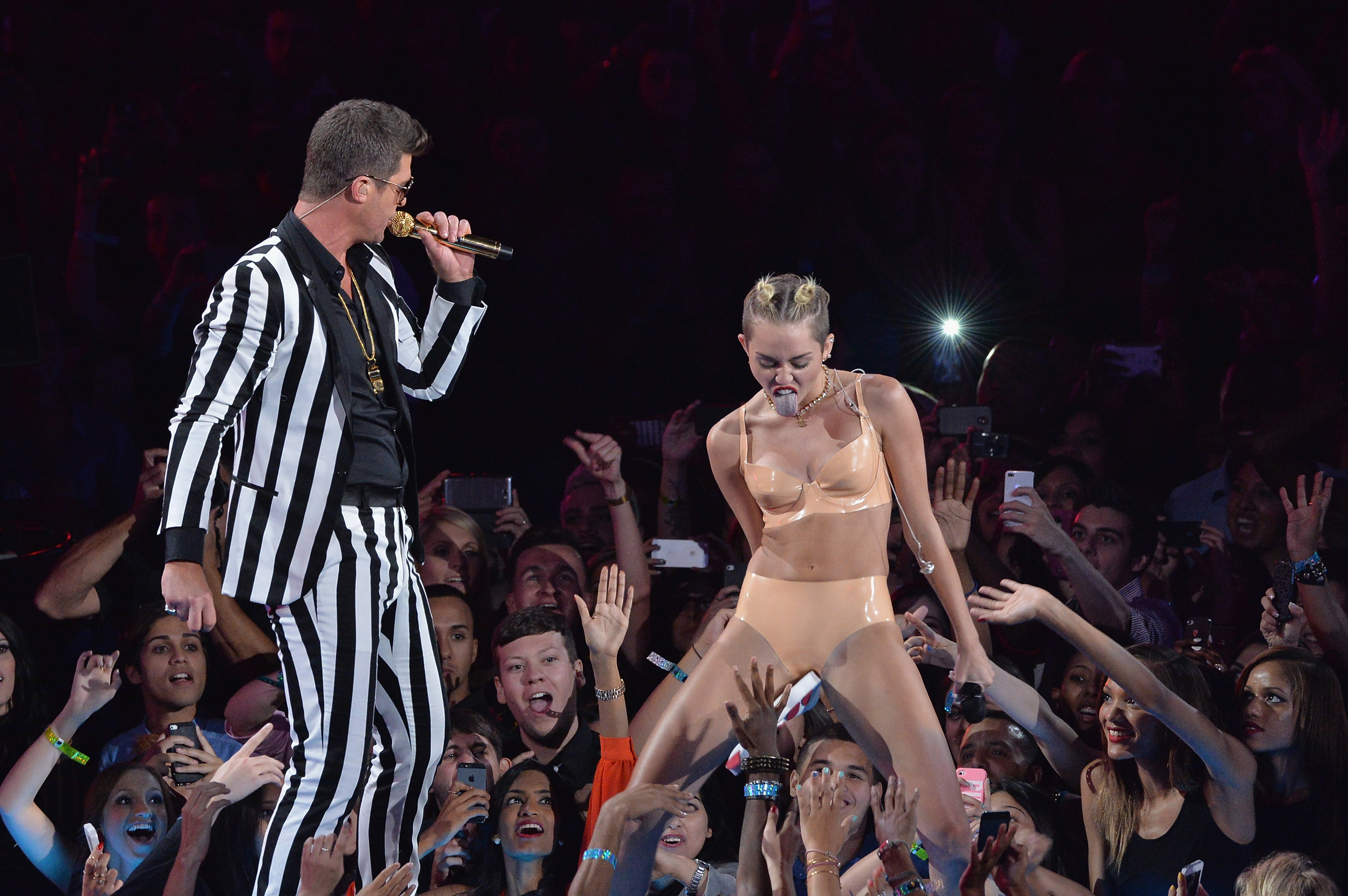 best of Allows her touch miley cyrus fans