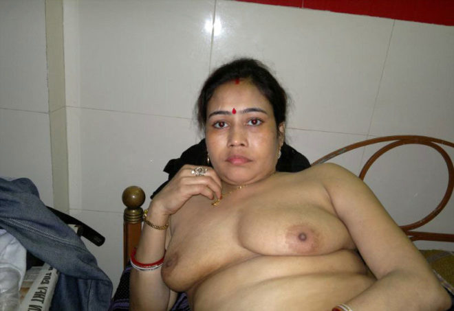 best of Nude indian body showing aunty